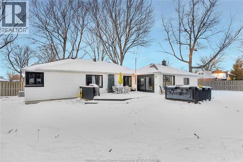 805 Roselawn, Windsor, ON - Outdoor