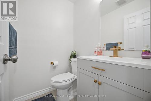 5387 Flatford Road, Mississauga, ON - Indoor Photo Showing Bathroom