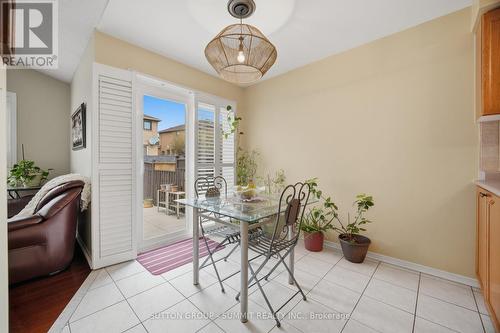 5387 Flatford Road, Mississauga, ON - Indoor Photo Showing Dining Room