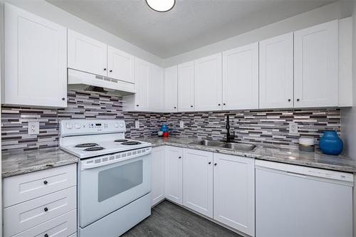 355 Mcmeans Ave, Winnipeg, MB 