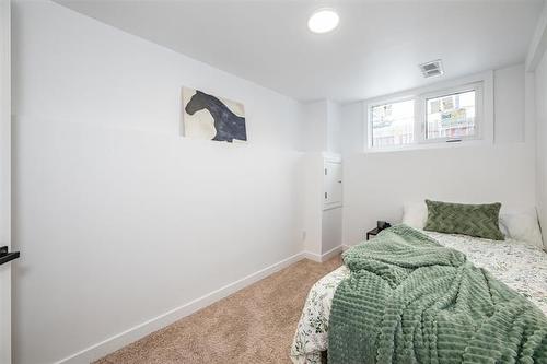 355 Mcmeans Ave, Winnipeg, MB 