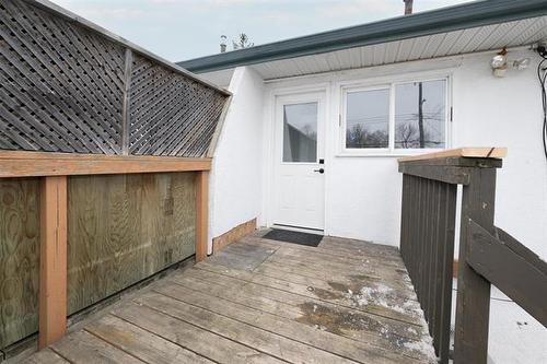 355 Mcmeans Ave, Winnipeg, MB 