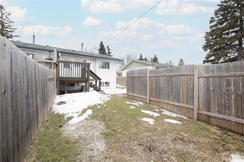 355 Mcmeans Ave, Winnipeg, MB 