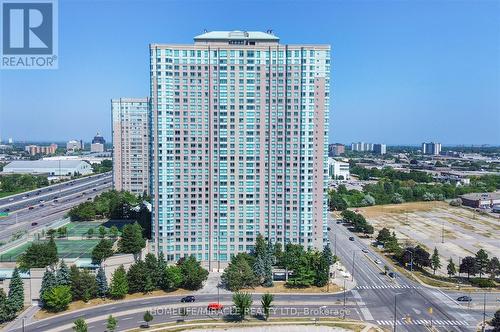 3521 - 68 CORPORATE DRIVE  Toronto, ON M1H 3H3