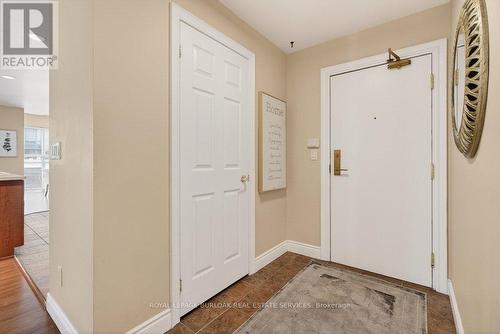 412 - 399 Elizabeth Street, Burlington, ON - Indoor Photo Showing Other Room