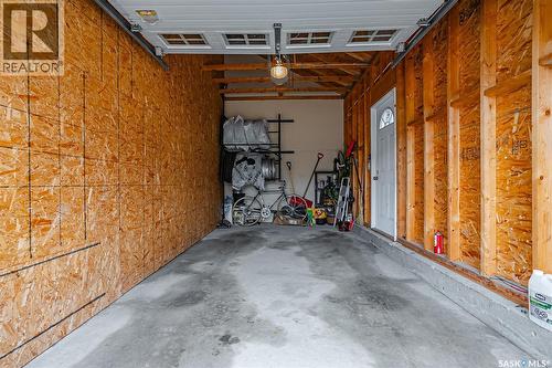 1406 715 Hart Road, Saskatoon, SK - Indoor Photo Showing Garage