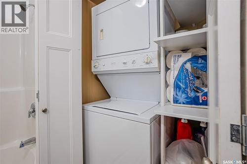 1406 715 Hart Road, Saskatoon, SK - Indoor Photo Showing Laundry Room