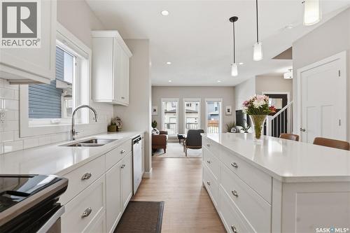 335 Secord Way, Saskatoon, SK - Indoor Photo Showing Kitchen With Double Sink With Upgraded Kitchen
