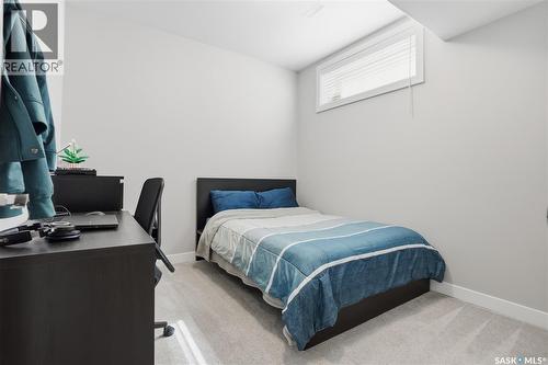 335 Secord Way, Saskatoon, SK - Indoor Photo Showing Bedroom