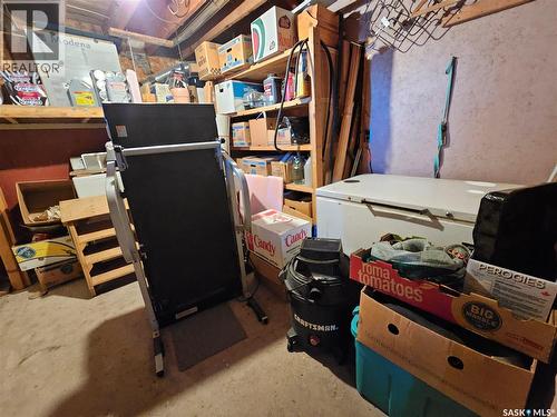 304 7Th Avenue Se, Swift Current, SK - Indoor