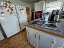 304 7Th Avenue Se, Swift Current, SK  - Indoor Photo Showing Kitchen 