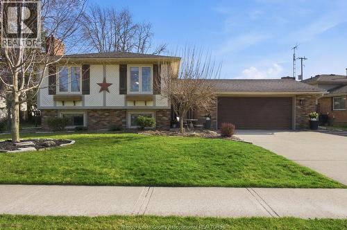 310 MAPLE AVENUE  Lasalle, ON N9J 1P2