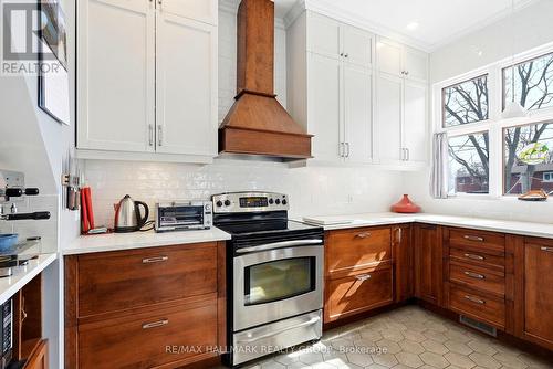 53 Scrivens Street, Ottawa, ON - Indoor Photo Showing Kitchen