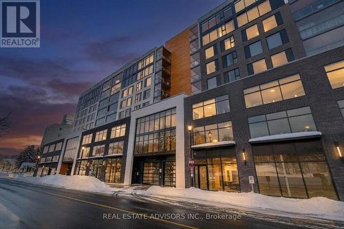 522 - 185 DUNLOP STREET E  Barrie, ON L4M 1B2