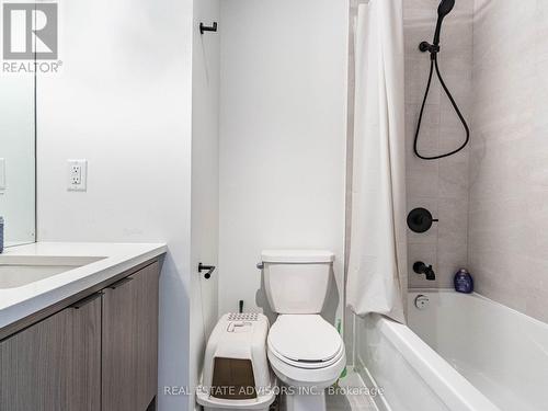 522 - 185 Dunlop Street E, Barrie, ON - Indoor Photo Showing Bathroom