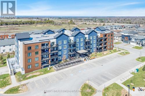 211 - 20 KODA STREET  Barrie, ON L9J 0J7