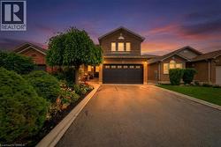 76 SHADYGLEN Drive Stoney Creek, ON L8J 3W8