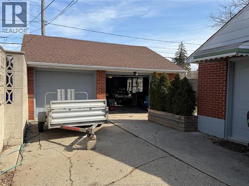 858 Laporte, Windsor, ON - Outdoor
