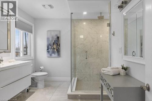 258 Sanatorium Road, Hamilton, ON - Indoor Photo Showing Bathroom