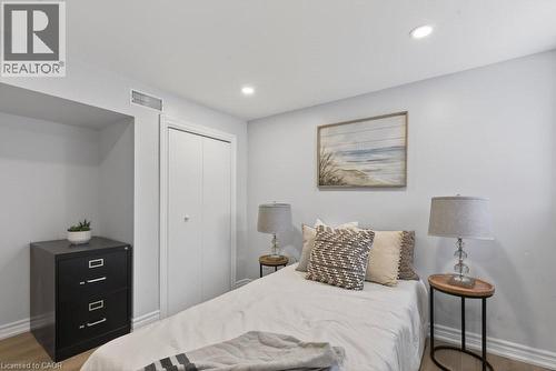 258 Sanatorium Road, Hamilton, ON - Indoor Photo Showing Bedroom