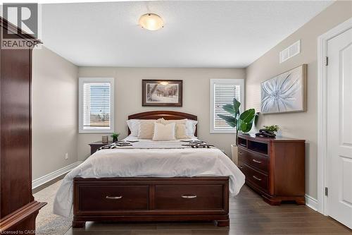 117 Willowdale Crescent, Port Dover, ON - Indoor Photo Showing Bedroom