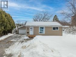 1067 Chapman Sudbury, ON P3A 1V8