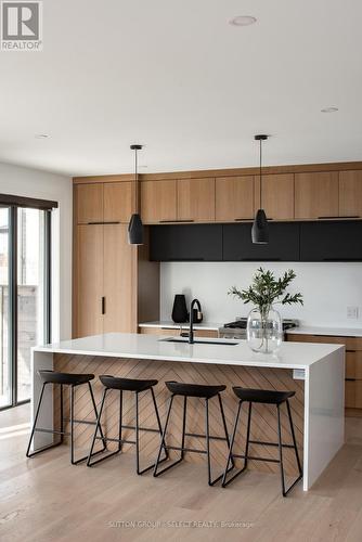 102 Silver Maple Circle, Thames Centre, ON - Indoor Photo Showing Office