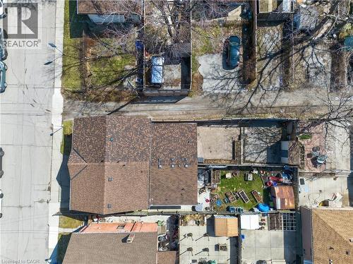 Drone / aerial view - 216 Robert Street, Hamilton, ON - 