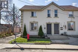 216 ROBERT Street  Hamilton, ON L8L 2R1