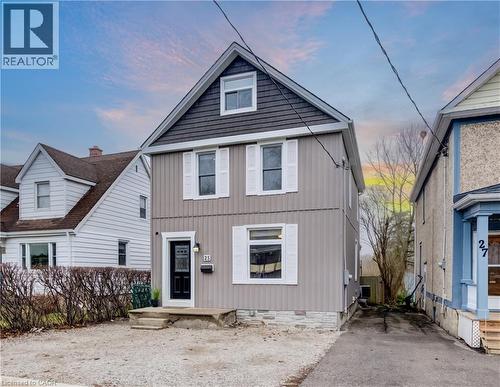 25 John Street, Cambridge, ON - Outdoor