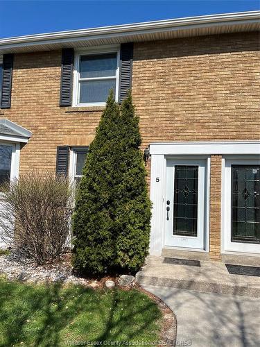 5-8410 LITTLE RIVER  Windsor, ON N8S 2B5