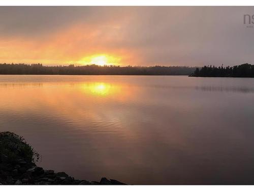 727 Highway 1, Hebron, NS 