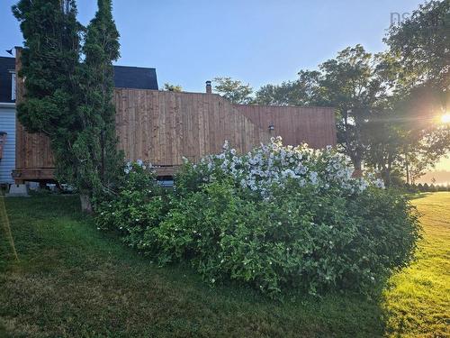 727 Highway 1, Hebron, NS 