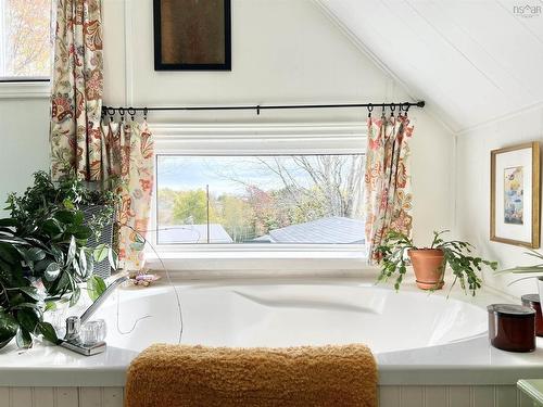 1359 Highway 332, First South, NS 