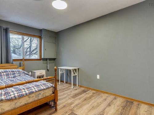 7 Palisade Place, Clayton Park, NS 