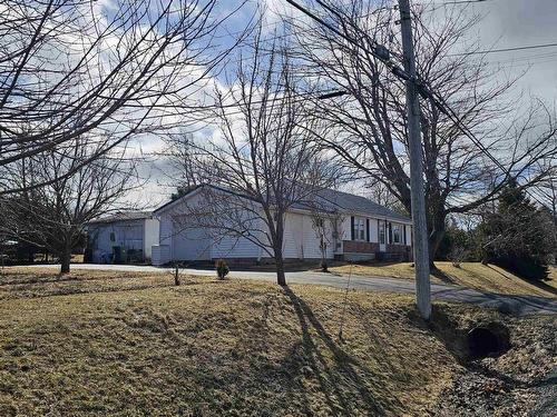 23 Kent Road  Lower Truro, NS B6L 1K8