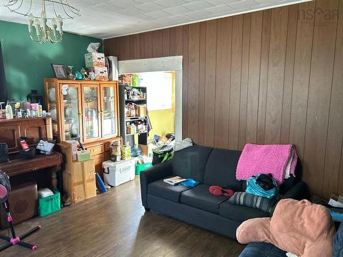 9 Elm Street, Yarmouth, NS 
