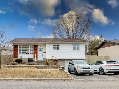 10 Rue Canterbury  Dollard-Des-Ormeaux, QC H9A 2G1