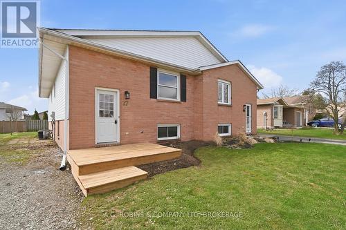 27 BRIARSDALE CRESCENT  Welland (N. Welland), ON L3C 6R8
