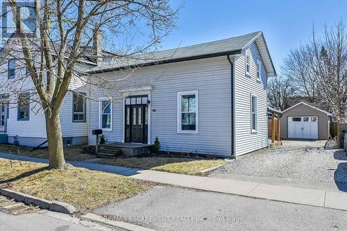 46 WALNUT STREET  Brantford, ON N3T 1H2