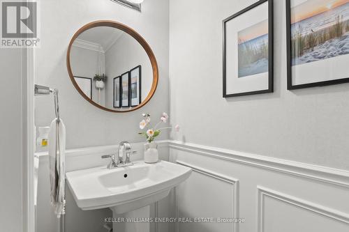 33 Tabaret Crescent, Oshawa (Windfields), ON - Indoor Photo Showing Bathroom