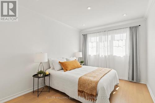 33 Tabaret Crescent, Oshawa (Windfields), ON - Indoor Photo Showing Bedroom