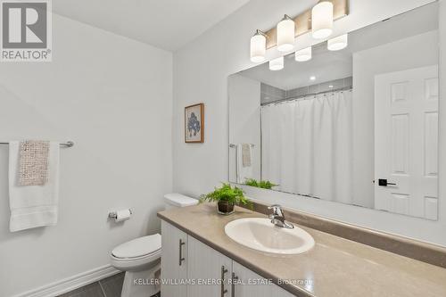 33 Tabaret Crescent, Oshawa (Windfields), ON - Indoor Photo Showing Bathroom