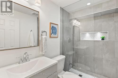 33 Tabaret Crescent, Oshawa (Windfields), ON - Indoor Photo Showing Bathroom