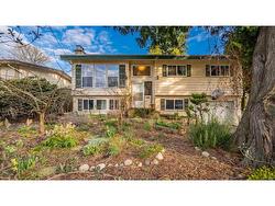 32075 DEBREEN CRESCENT Abbotsford, BC V2T 1H1