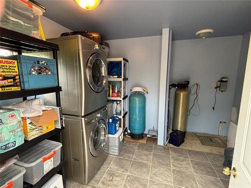 599 10 Highway, Onanole, MB - Indoor Photo Showing Laundry Room