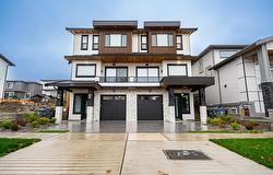 101 16649 18A AVENUE  Surrey, BC V3Z 9X5