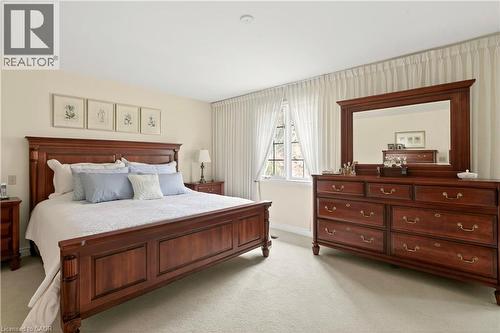 81 Reding Road, Ancaster, ON - Indoor Photo Showing Bedroom