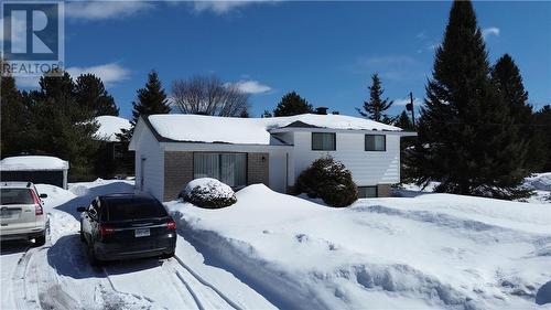 1201 Ronald Court  Sudbury, ON P3P 1S2