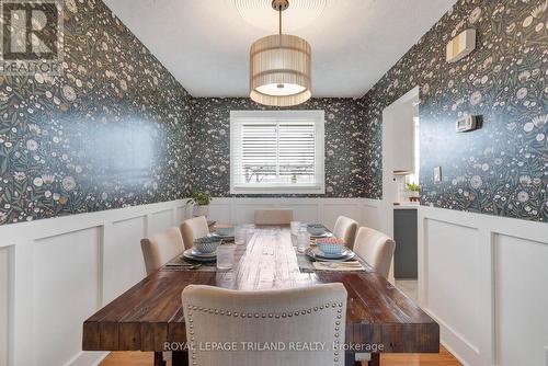 19 Sparta Street, St. Thomas, ON - Indoor Photo Showing Dining Room